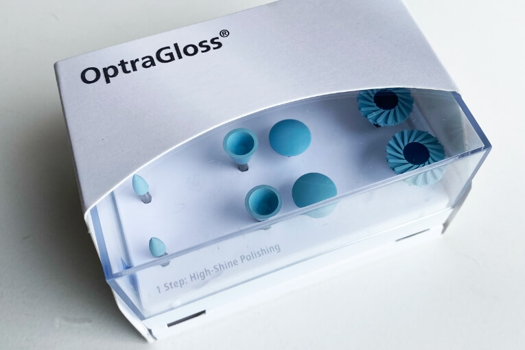 OptraGloss 04